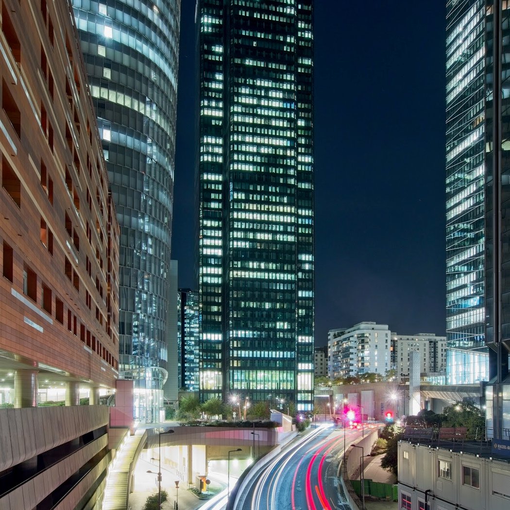 Passerelle Louis Blanc - La Défense Courbevoie 1